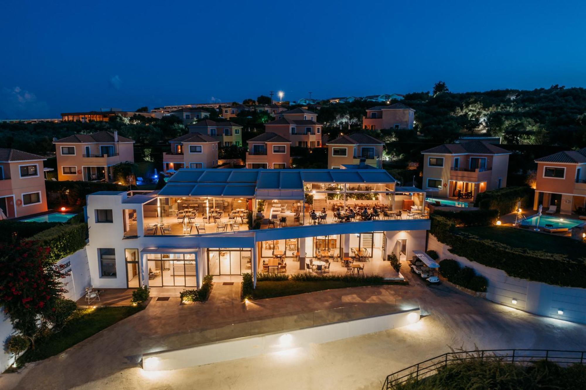 Hotel St John Villas (Adults Only) Циливи Экстерьер фото