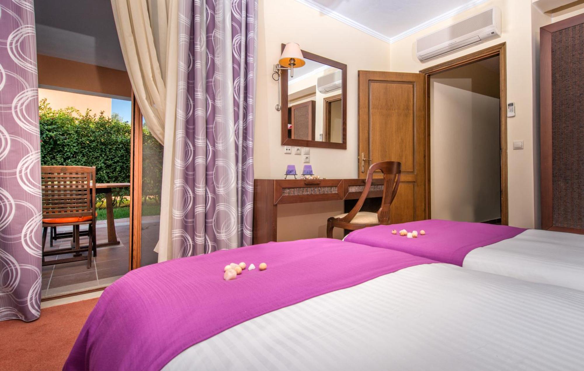 Hotel St John Villas (Adults Only) Циливи Экстерьер фото