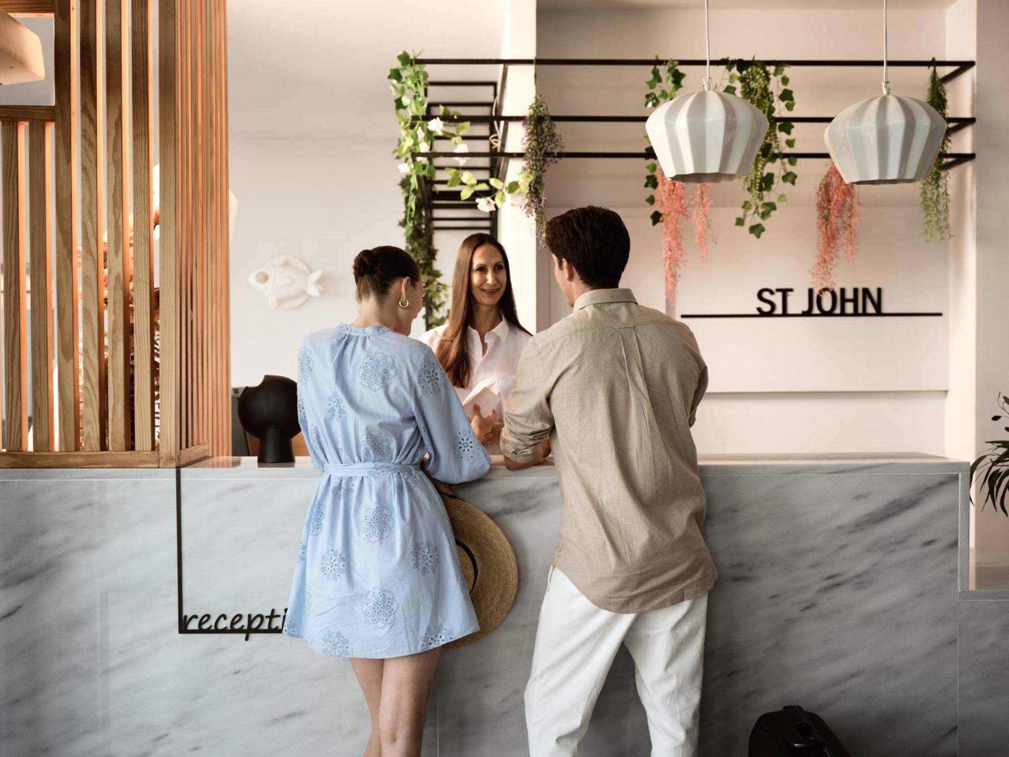 Hotel St John Villas (Adults Only) Циливи Экстерьер фото